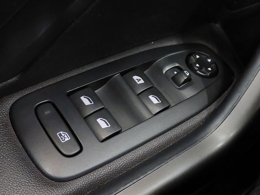 peugeot 2008 1.6 16v flex crossway 4p automatico 2019