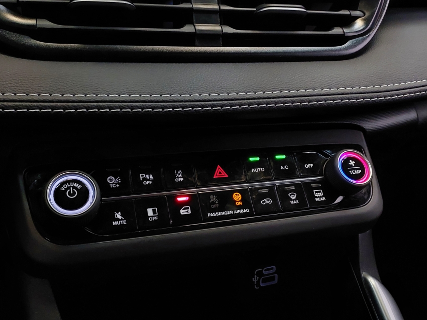 fiat fastback 1.0 turbo 200 hybrid impetus cvt hibrido 4p automatico 2026