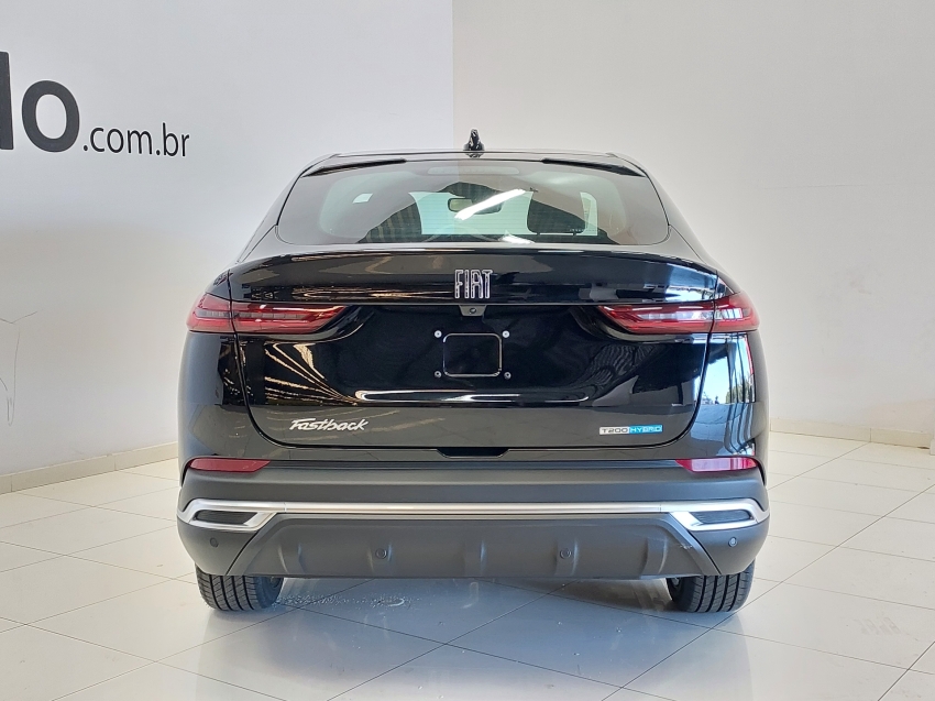 fiat fastback 1.0 turbo 200 hybrid audace cvt hibrido 4p automatico 2026