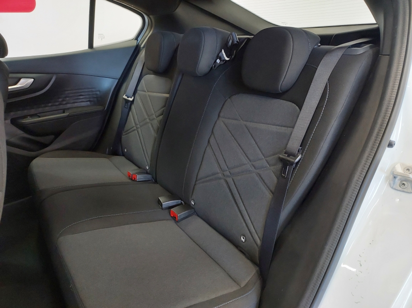 fiat fastback 1.0 turbo 200 hybrid audace cvt hibrido 4p automatico 2026