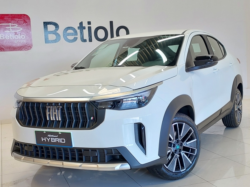 fiat fastback 1.0 turbo 200 hybrid audace cvt hibrido 4p automatico 2026