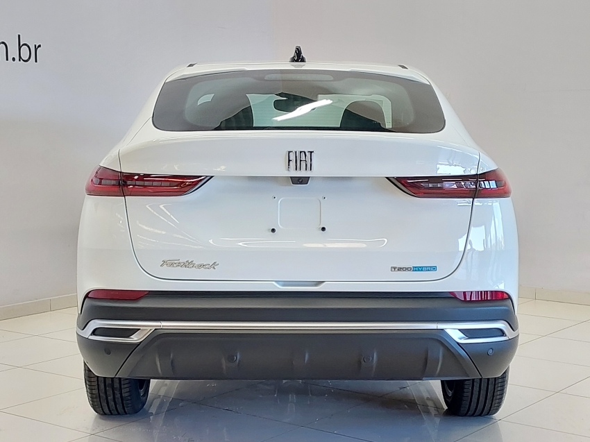 fiat fastback 1.0 turbo 200 hybrid audace cvt hibrido 4p automatico 2026