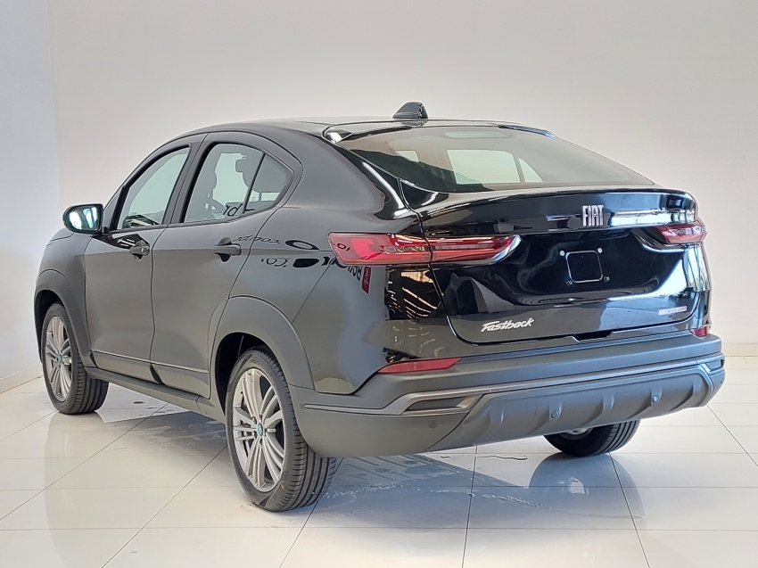 fiat fastback 1.0 turbo 200 flex cvt 4p automatico 2026