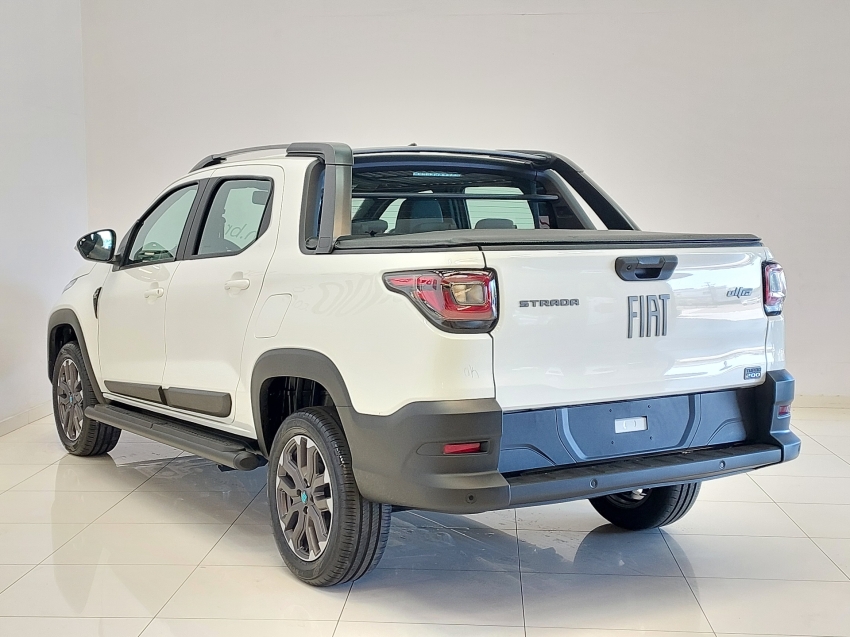 fiat strada 1.0 turbo 200 flex ultra cd cvt 4p automatico 2026