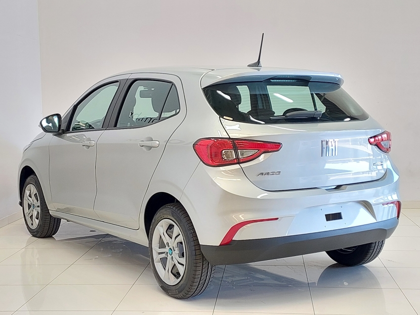 fiat argo 1.3 firefly flex drive cvt 4p automatico 2026