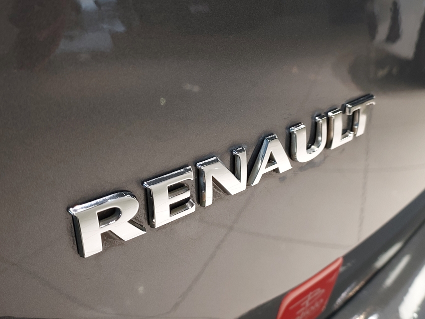 renault logan 1.6 expression 8v flex 4p automatizado semiautomatico 2016