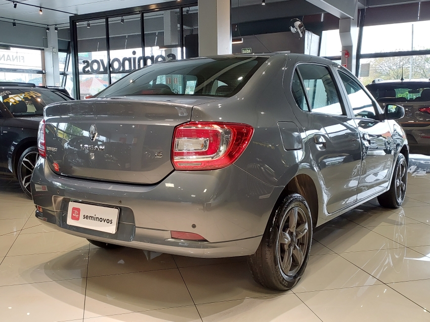 renault logan 1.6 expression 8v flex 4p automatizado semiautomatico 2016