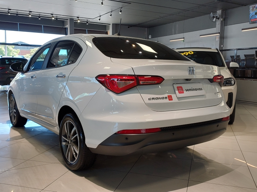 fiat cronos 1.3 firefly flex precision cvt 4p automatico 2023
