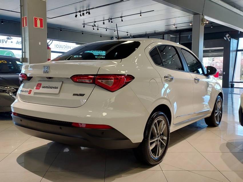 fiat cronos 1.3 firefly flex precision cvt 4p automatico 2023