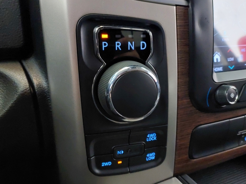 ram classic 5.7 v8 gasolina laramie night edition cd 4x4 automatico 4p 2022