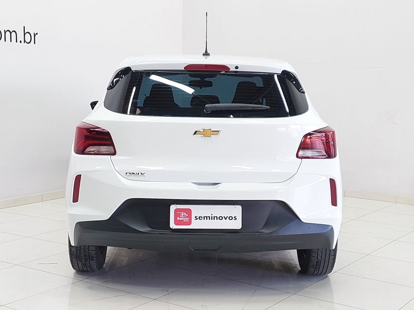 chevrolet onix 1.0 flex manual 4p 2025