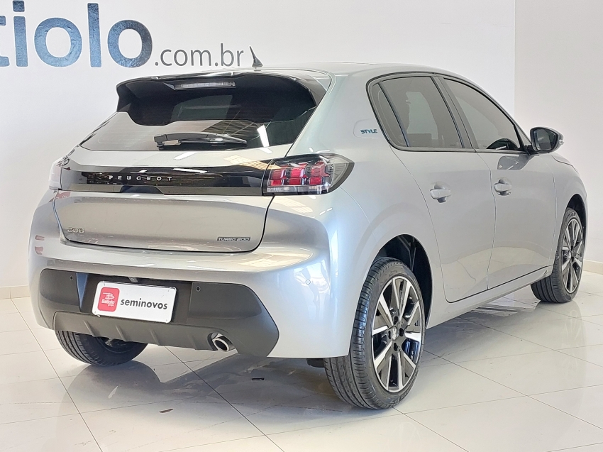 peugeot 208 1.0 turbo 200 flex style cvt 4p automatico 20244 peugeot 208 1.0 turbo 200 flex style cvt 4p automatico 20244
