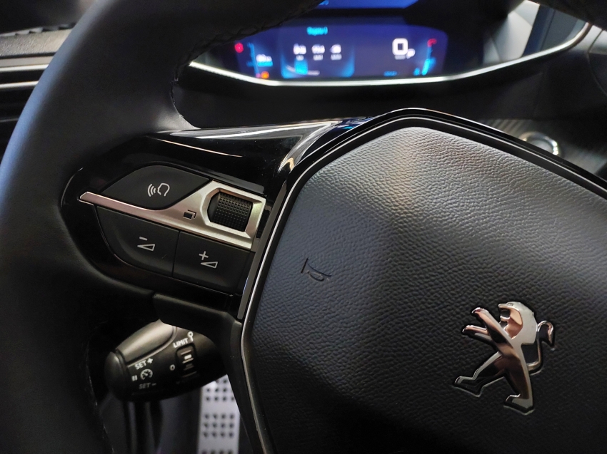 peugeot 208 1.0 turbo 200 flex style cvt 4p automatico 202418 peugeot 208 1.0 turbo 200 flex style cvt 4p automatico 202418