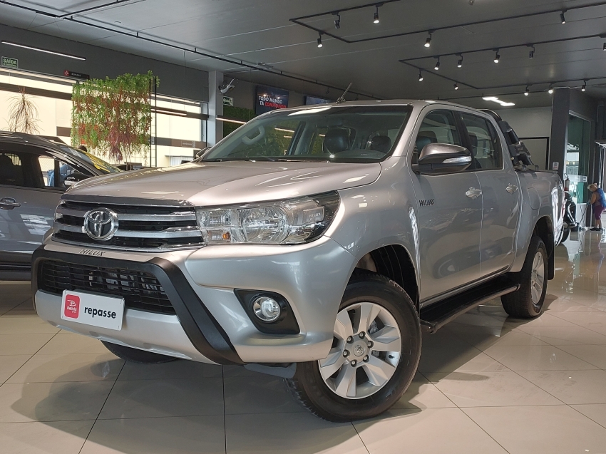 toyota hilux 2.8 sr 4x4 cd 16v diesel 4p automatico 20162