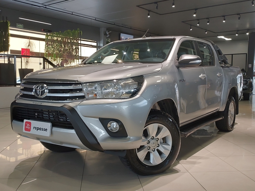 toyota hilux 2.8 sr 4x4 cd 16v diesel 4p automatico 20162