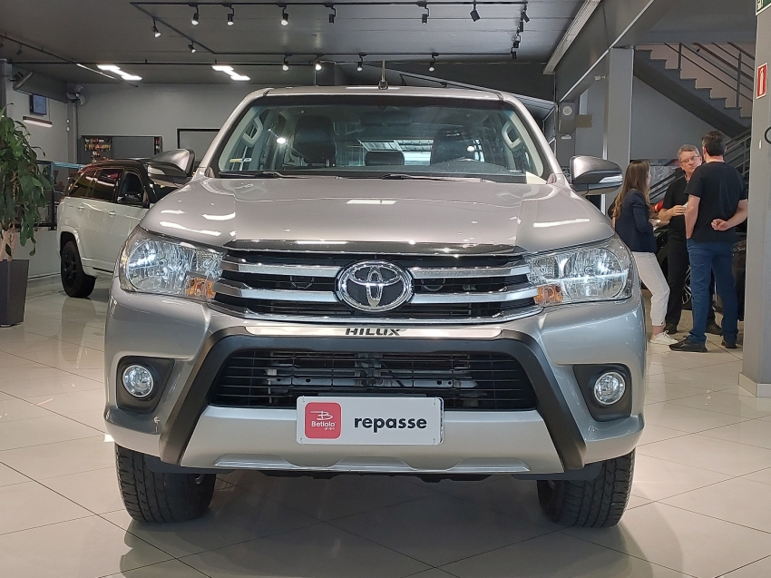 toyota hilux 2.8 sr 4x4 cd 16v diesel 4p automatico 20163