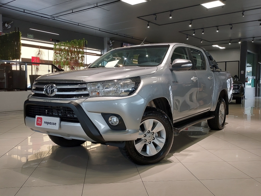 toyota hilux 2.8 sr 4x4 cd 16v diesel 4p automatico 201624