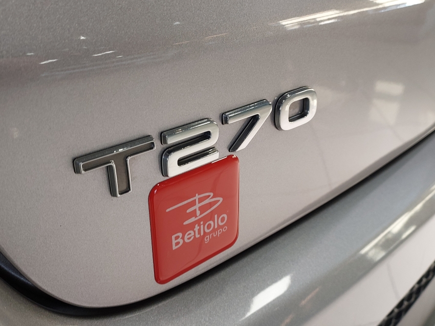 jeep compass 1.3 t270 turbo flex longitude at6 4p automatico 202221 jeep compass 1.3 t270 turbo flex longitude at6 4p automatico 202221