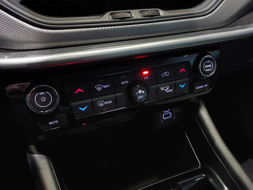 jeep compass 1.3 t270 turbo flex longitude at6 4p automatico 202212 jeep compass 1.3 t270 turbo flex longitude at6 4p automatico 202212