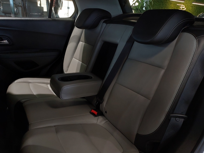 chevrolet tracker 1.8 mpfi ltz 4x2 16v flex 4p automatico 20159 chevrolet tracker 1.8 mpfi ltz 4x2 16v flex 4p automatico 20159