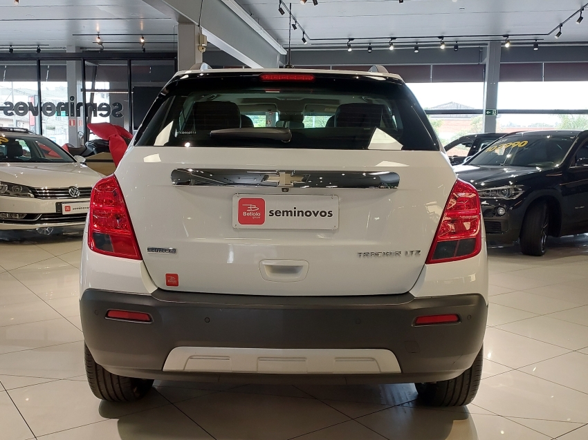 chevrolet tracker 1.8 mpfi ltz 4x2 16v flex 4p automatico 20154 chevrolet tracker 1.8 mpfi ltz 4x2 16v flex 4p automatico 20154