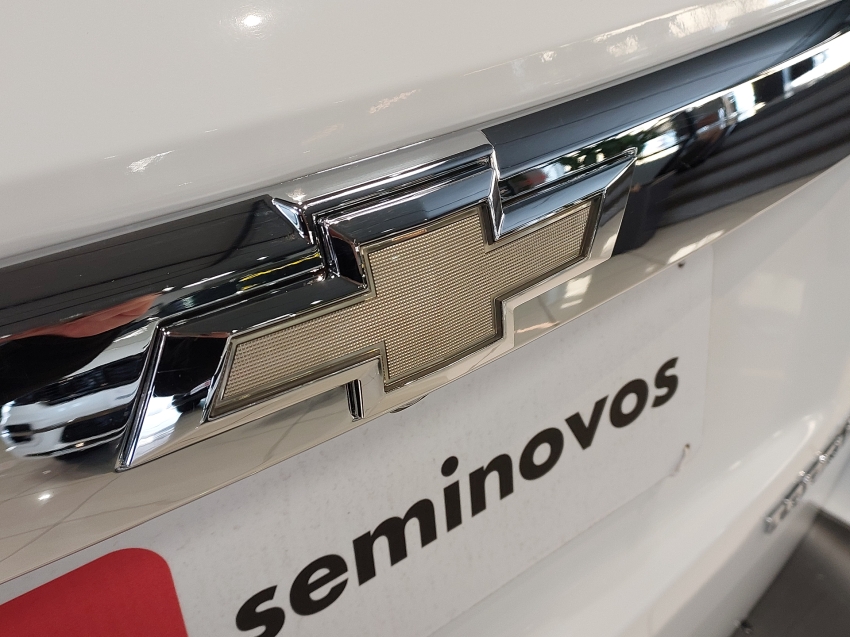 chevrolet tracker 1.8 mpfi ltz 4x2 16v flex 4p automatico 201521 chevrolet tracker 1.8 mpfi ltz 4x2 16v flex 4p automatico 201521