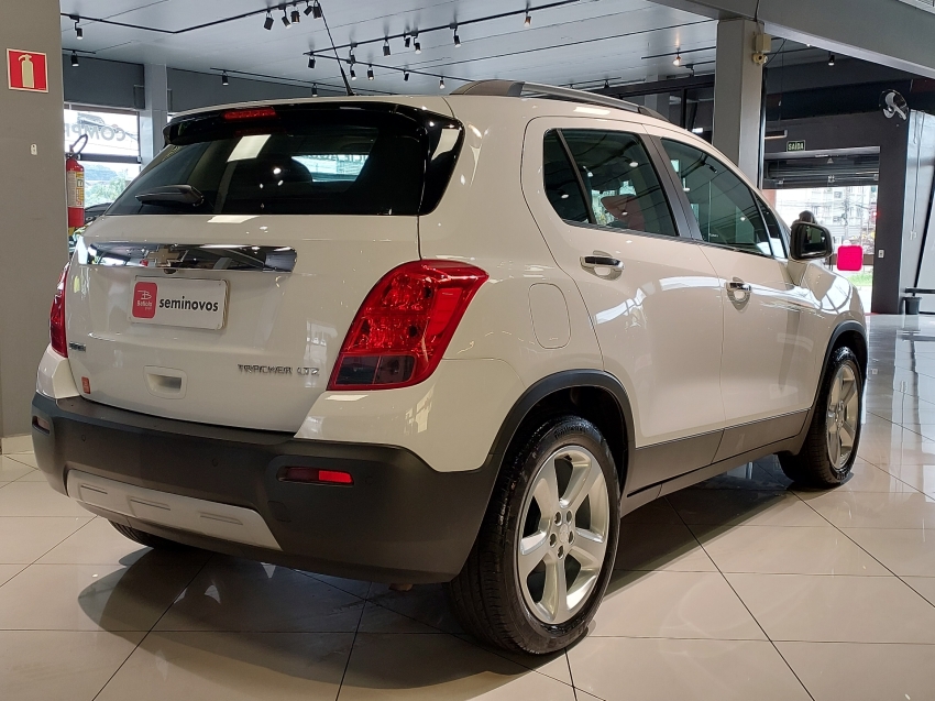 chevrolet tracker 1.8 mpfi ltz 4x2 16v flex 4p automatico 20155 chevrolet tracker 1.8 mpfi ltz 4x2 16v flex 4p automatico 20155