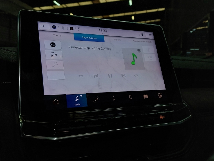 jeep commander 1.3 t270 turbo flex overland at6 4p automatico 202215 jeep commander 1.3 t270 turbo flex overland at6 4p automatico 202215