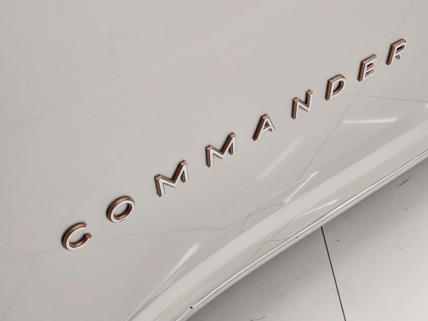 jeep commander 1.3 t270 turbo flex overland at6 4p automatico 202226 jeep commander 1.3 t270 turbo flex overland at6 4p automatico 202226