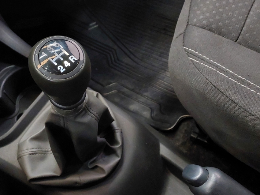 fiat grand siena 1.0 evo flex attractive manual 4p 202013 fiat grand siena 1.0 evo flex attractive manual 4p 202013