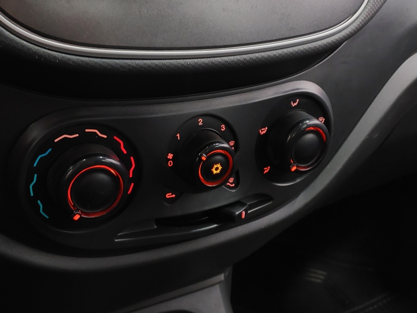 fiat grand siena 1.0 evo flex attractive manual 4p 202011 fiat grand siena 1.0 evo flex attractive manual 4p 202011