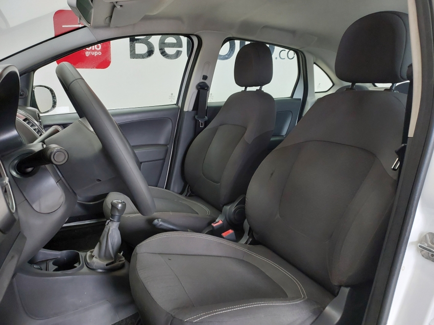 fiat grand siena 1.0 evo flex attractive manual 4p 20208 fiat grand siena 1.0 evo flex attractive manual 4p 20208