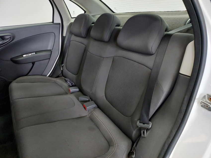 fiat grand siena 1.0 evo flex attractive manual 4p 20209 fiat grand siena 1.0 evo flex attractive manual 4p 20209