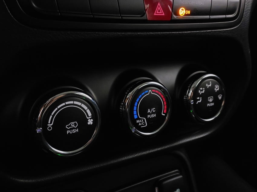 jeep renegade 1.8 16v flex 4p automatico 201613