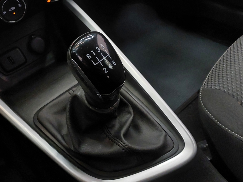 chevrolet onix 1.0 turbo flex lt manual 4p 202313 chevrolet onix 1.0 turbo flex lt manual 4p 202313