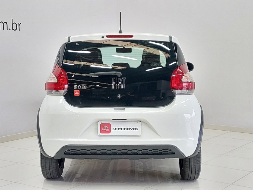 fiat mobi 1.0 evo flex like. manual 4p 20235 fiat mobi 1.0 evo flex like. manual 4p 20235