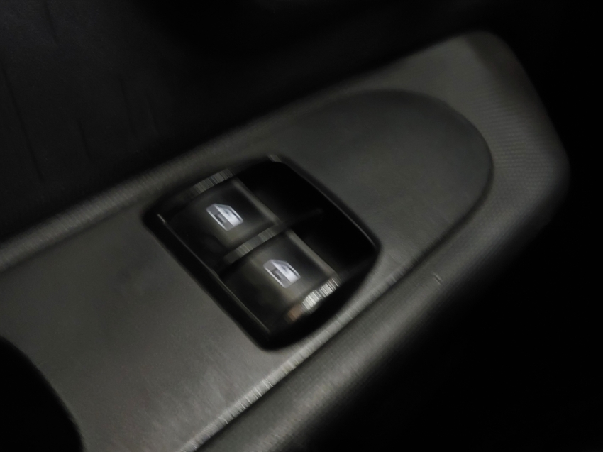 fiat mobi 1.0 evo flex like. manual 4p 202314 fiat mobi 1.0 evo flex like. manual 4p 202314