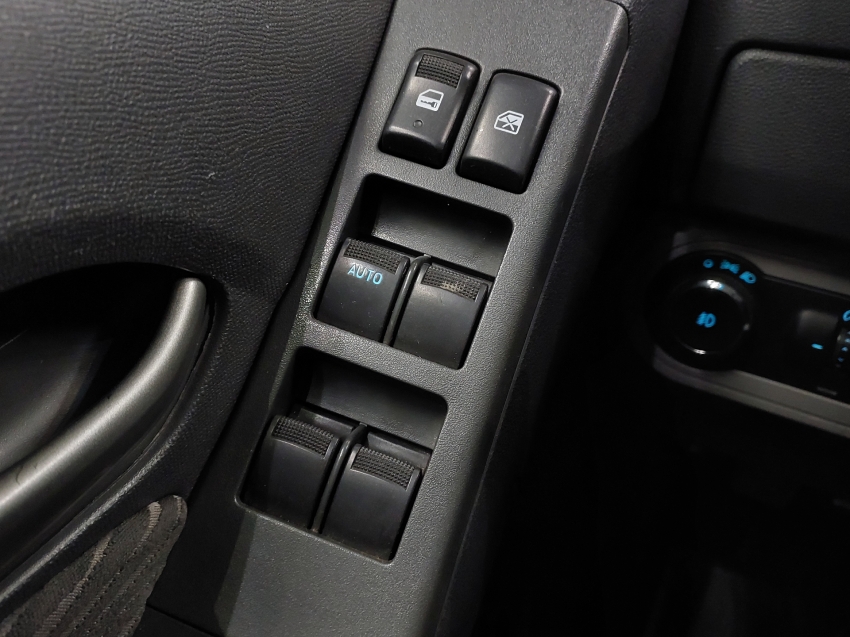 chevrolet s10 2.4 lt 4x2 cd 8v flex 4p manual 201317 chevrolet s10 2.4 lt 4x2 cd 8v flex 4p manual 201317