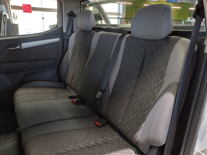 chevrolet s10 2.4 lt 4x2 cd 8v flex 4p manual 20139 chevrolet s10 2.4 lt 4x2 cd 8v flex 4p manual 20139