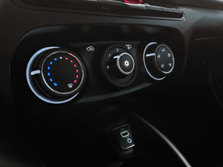 fiat argo 1.0 firefly flex drive manual 4p 201811 fiat argo 1.0 firefly flex drive manual 4p 201811