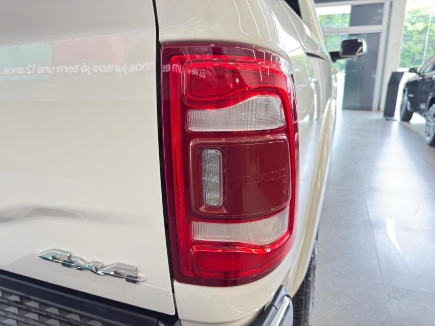 ram 3500 6.7 i6 turbo diesel limited longhorn cd 4x4 automatico 4p 202227 ram 3500 6.7 i6 turbo diesel limited longhorn cd 4x4 automatico 4p 202227