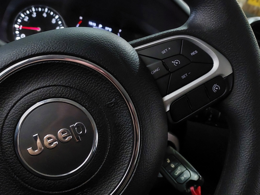 jeep renegade 1.8 16v flex sport 4p automatico 202115 jeep renegade 1.8 16v flex sport 4p automatico 202115