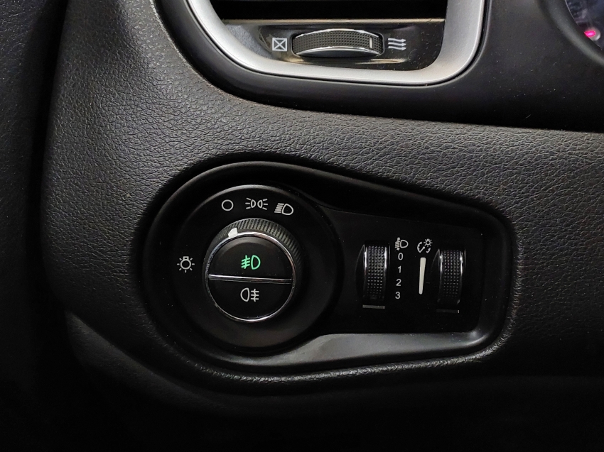 jeep renegade 1.8 16v flex sport 4p automatico 202116 jeep renegade 1.8 16v flex sport 4p automatico 202116