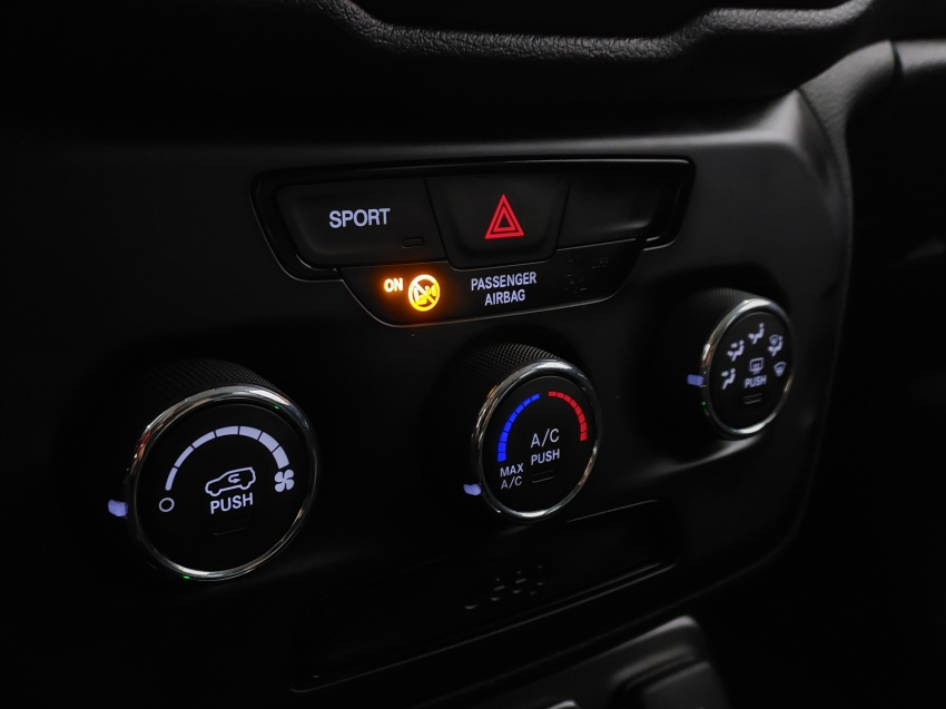 jeep renegade 1.8 16v flex sport 4p automatico 202111 jeep renegade 1.8 16v flex sport 4p automatico 202111