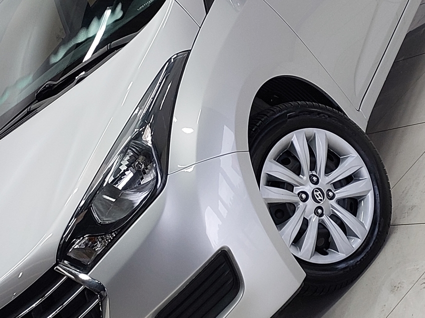 hyundai hb20s 1.6 comfort style 16v flex 4p automatico 201820 hyundai hb20s 1.6 comfort style 16v flex 4p automatico 201820
