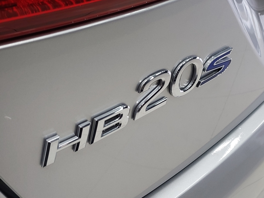 hyundai hb20s 1.6 comfort style 16v flex 4p automatico 201818 hyundai hb20s 1.6 comfort style 16v flex 4p automatico 201818
