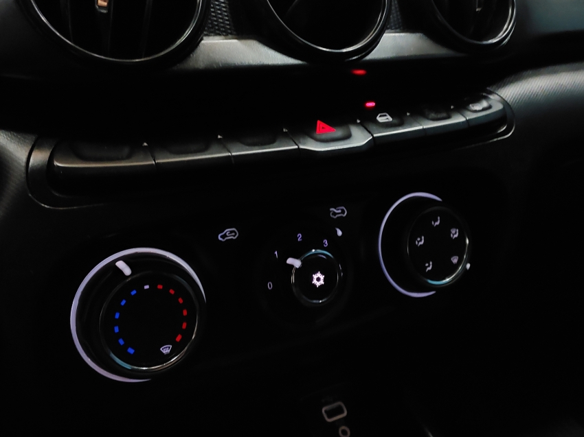 fiat argo 1.0 firefly flex drive manual 4p 202411 fiat argo 1.0 firefly flex drive manual 4p 202411