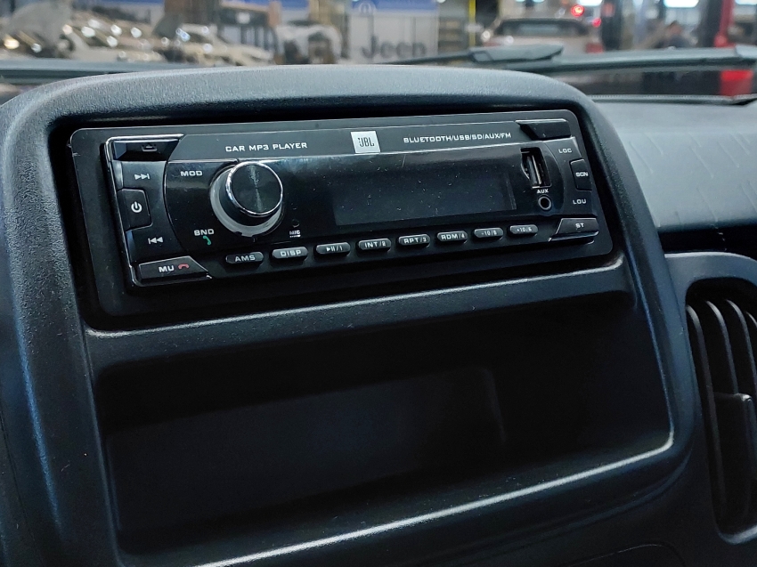 fiat mobi 1.0 evo flex like. manual 4p 202412 fiat mobi 1.0 evo flex like. manual 4p 202412