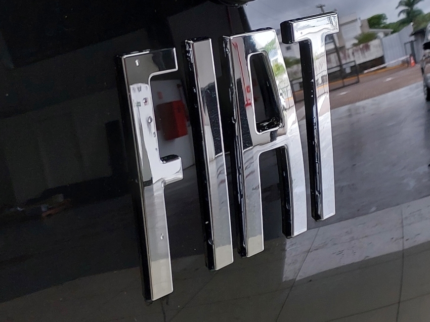 fiat mobi 1.0 evo flex like. manual 4p 202315 fiat mobi 1.0 evo flex like. manual 4p 202315