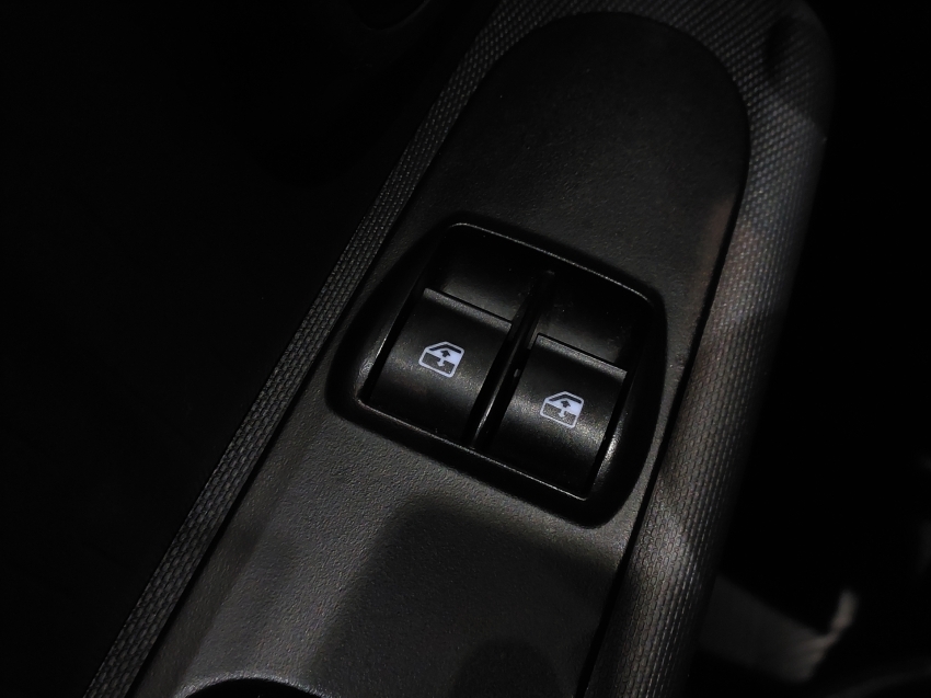 fiat mobi 1.0 evo flex like. manual 4p 202313